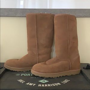 UGG Tall boot II